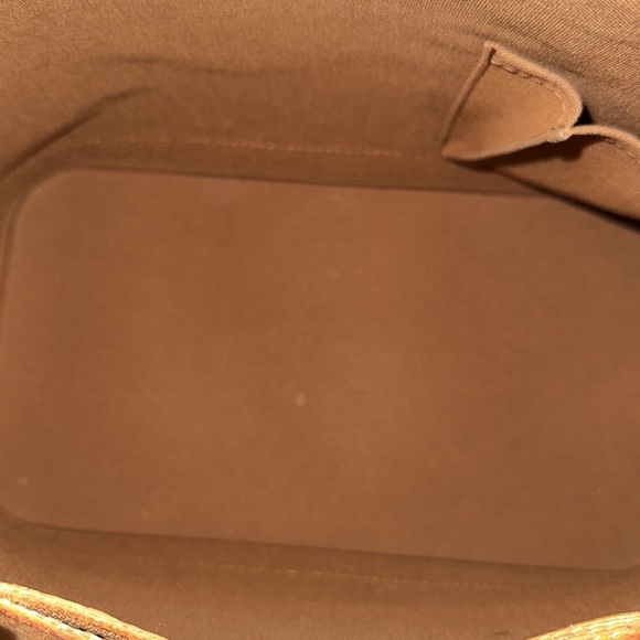 BA1013 Authentic Louis Vuitton Alma handbag - Picture 12 of 12
